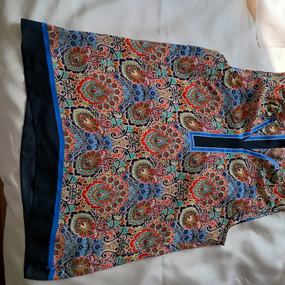 Rose & Olive Multicolor Paisley Blouse